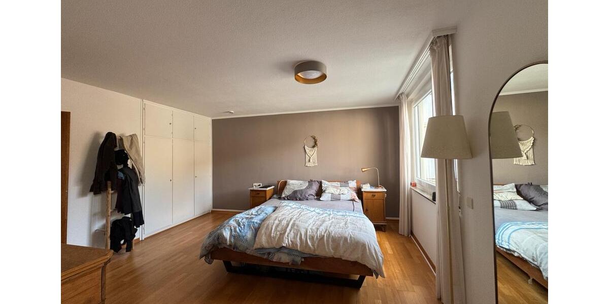 Wohnen auf Zeit Esslingen am Neckar - 3 Zimmer, 100 m&sup2;, 1.650&euro; | Angebot:26502060