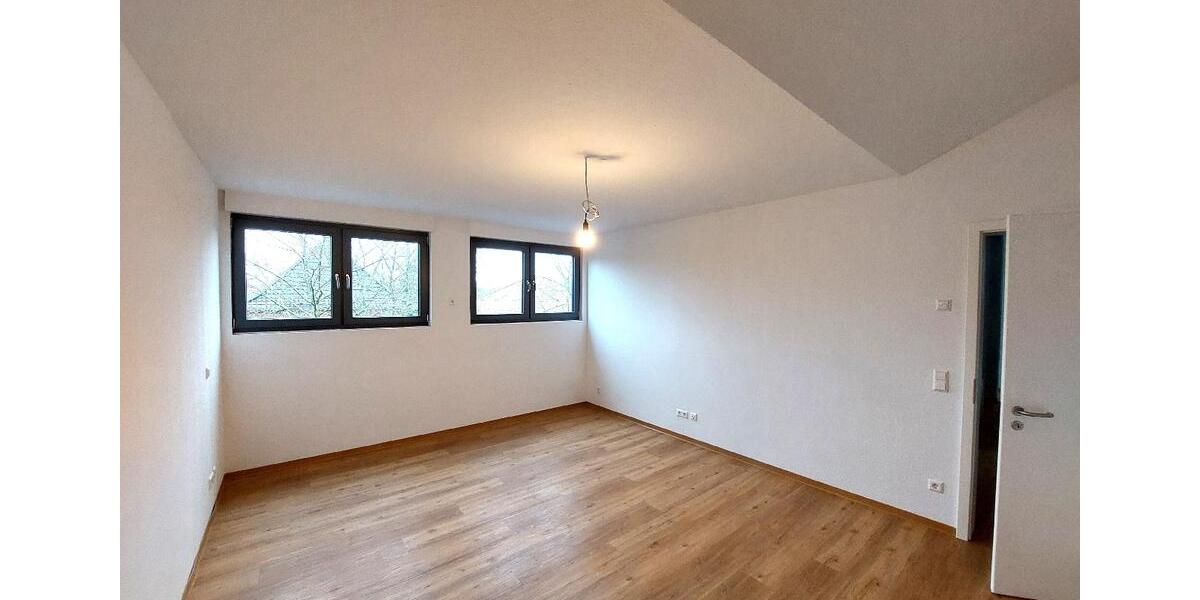 Dachgeschoßwohnung Meppen - 2 Zimmer, 76 m&sup2;, 850&euro; | Angebot:26587230