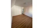 Dachgeschoßwohnung Krefeld - 2 Zimmer, 62 m&sup2;, 600&euro; | Angebot:25052522