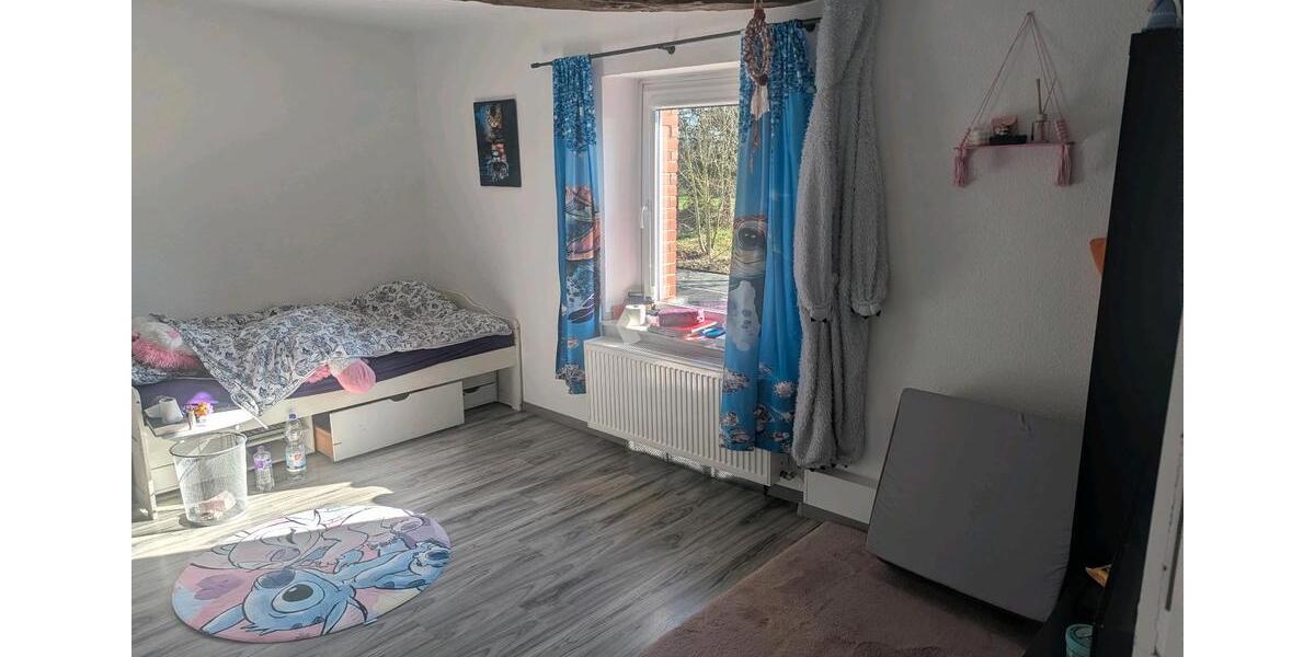 Reihenhaus Übach-Palenberg Palenberg - 5.5 Zimmer, 150 m&sup2;, 1.400&euro; | Angebot:25358177