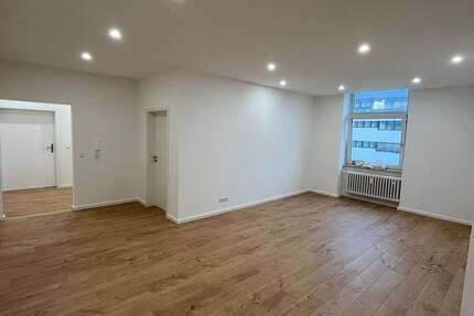 Wohnung Koblenz Mitte - 5 Zimmer, 203 m&sup2;, 2.300&euro; | Angebot:26837533