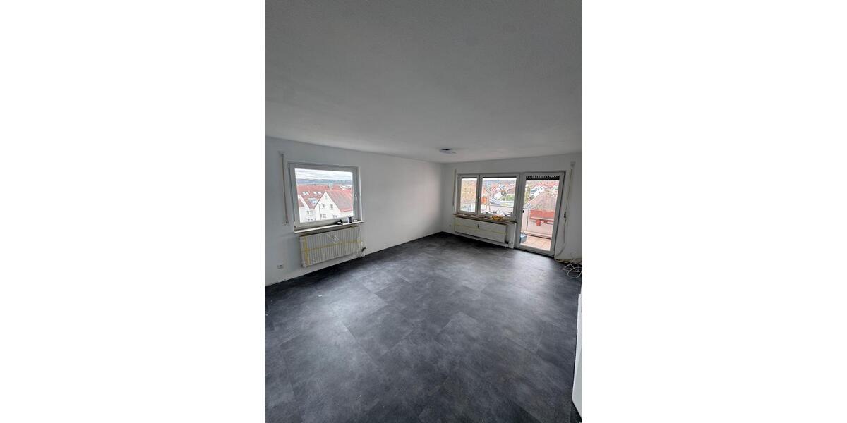 Etagenwohnung Schönaich - 3.5 Zimmer, 78 m&sup2;, 1.150&euro; | Angebot:26517749