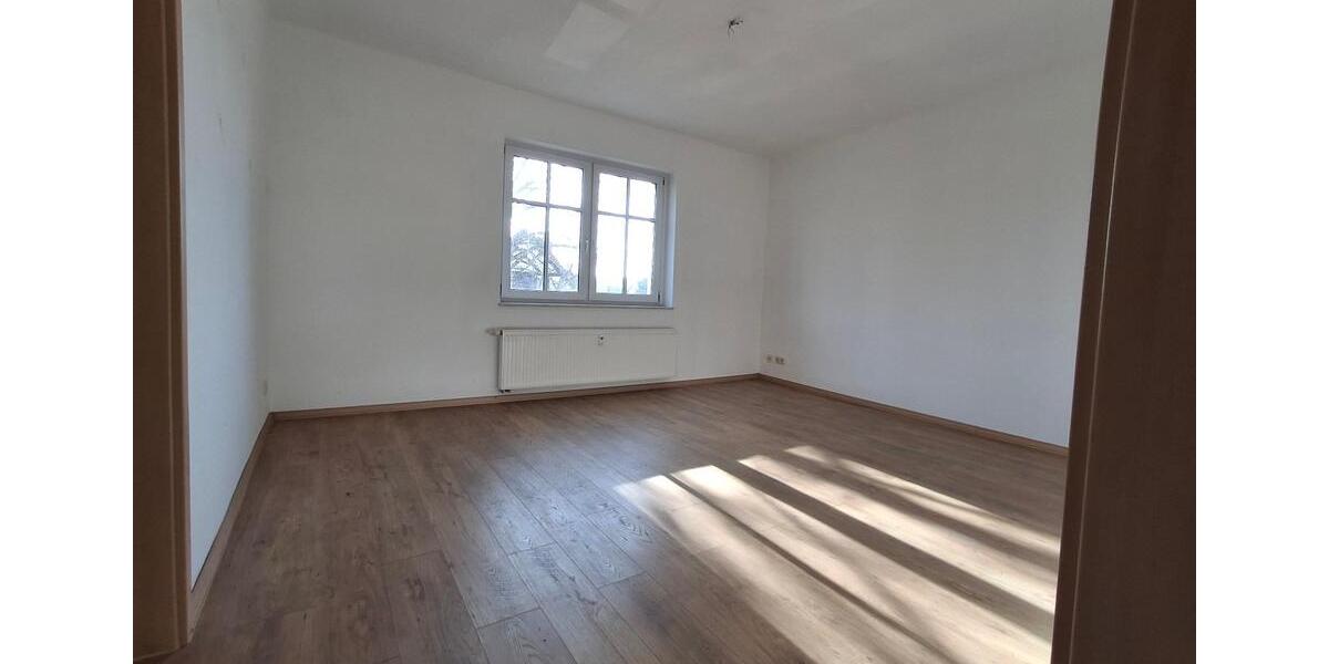 Etagenwohnung Zeitz - 3 Zimmer, 57 m&sup2;, 380&euro; | Angebot:25378244
