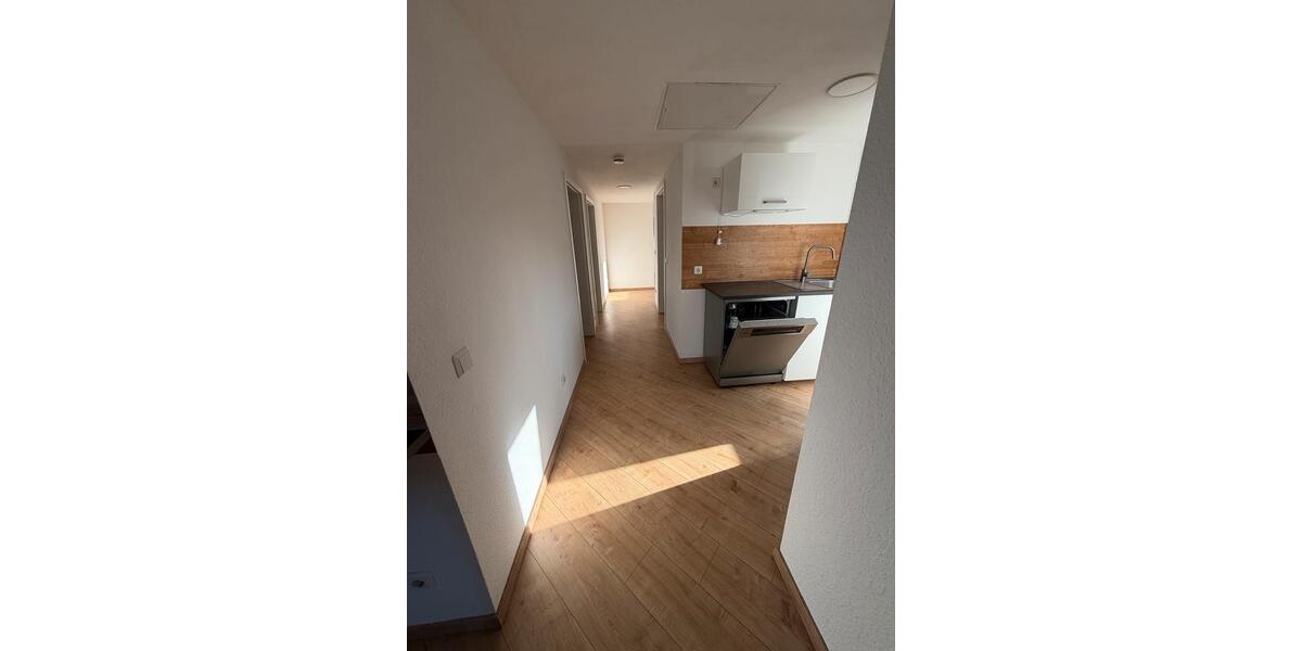 Dachgeschoßwohnung Westerburg - 3 Zimmer, 70 m&sup2;, 770&euro; | Angebot:26635148