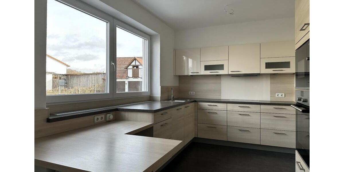 Etagenwohnung Hilpoltstein - 6 Zimmer, 270 m&sup2;, 1.650&euro; | Angebot:23386174