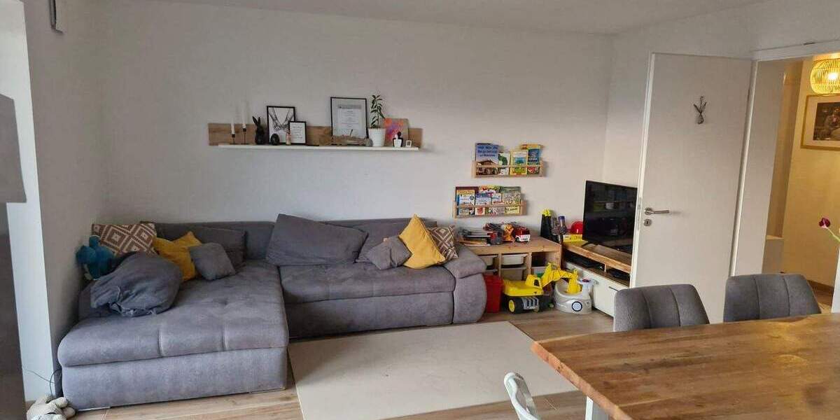 Etagenwohnung Lauchheim - 4 Zimmer, 90 m&sup2;, 950&euro; | Angebot:25339344