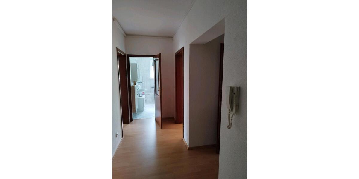 Etagenwohnung Ilmenau - 3 Zimmer, 72 m&sup2;, 450&euro; | Angebot:24702812