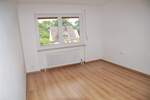 Etagenwohnung Zirndorf - 3 Zimmer, 105 m&sup2;, 1.200&euro; | Angebot:24780621