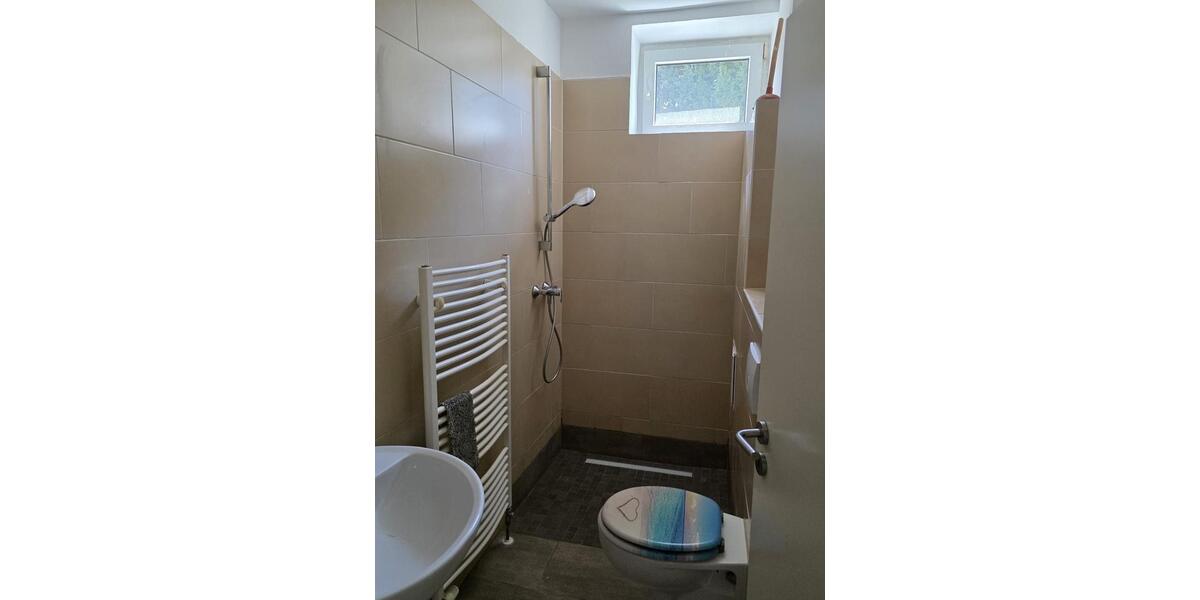Erdgeschoßwohnung Ludwigshafen am Rhein Rheingönheim - 2 Zimmer, 53 m&sup2;, 700&euro; | Angebot:26582672
