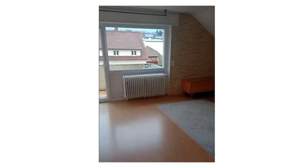 Dachgeschoßwohnung Mahlberg - 2.5 Zimmer, 70 m&sup2;, 750&euro; | Angebot:23427998