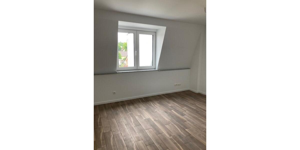 Dachgeschoßwohnung Königs Wusterhausen - 3 Zimmer, 92 m&sup2;, 1.387&euro; | Angebot:19456427