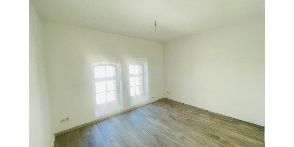 Dachgeschoßwohnung Brandenburg an der Havel Bahnhofsvorstadt - 4 Zimmer, 132 m&sup2;, 1.185&euro; | Angebot:25417231