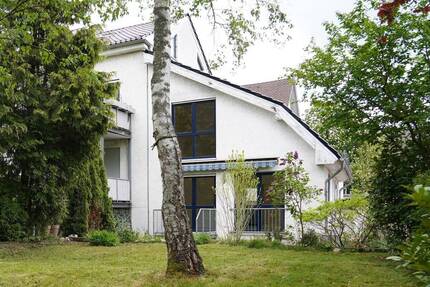 Haus Burgdorf - 4 Zimmer, 112 m&sup2;, 1.200&euro; | Angebot:26703185