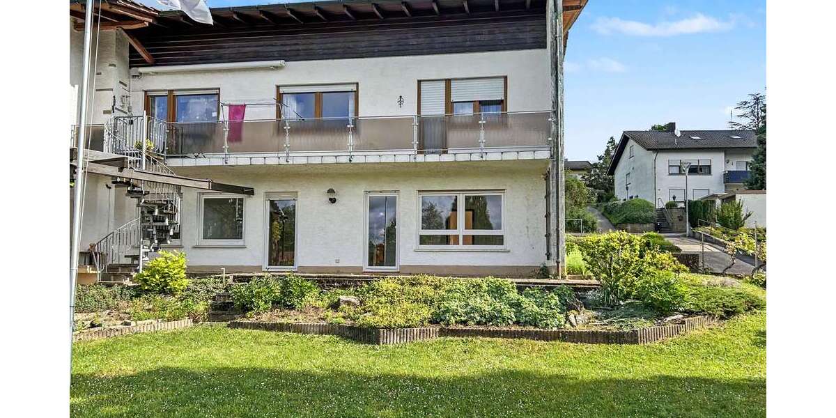 Etagenwohnung Eppingen - 7 Zimmer, 167 m&sup2;, 1.350&euro; | Angebot:26832084