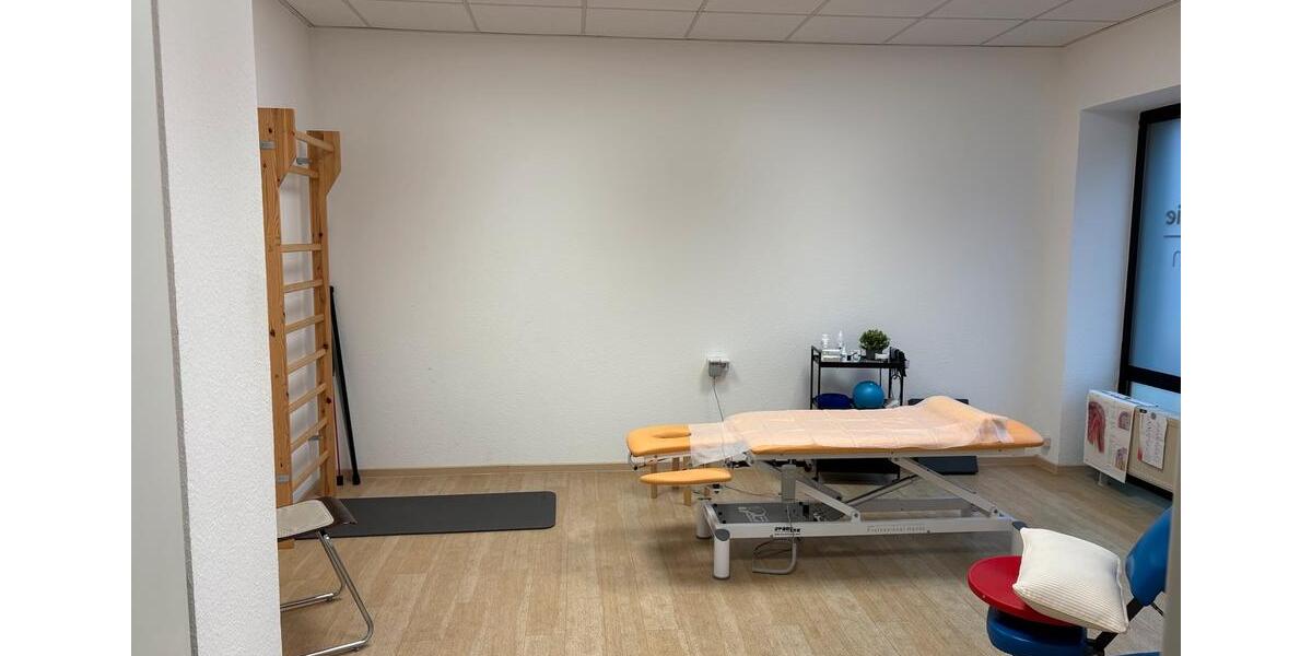 Gewerbeobjekt Tholey - 300&euro; | Angebot:25432185