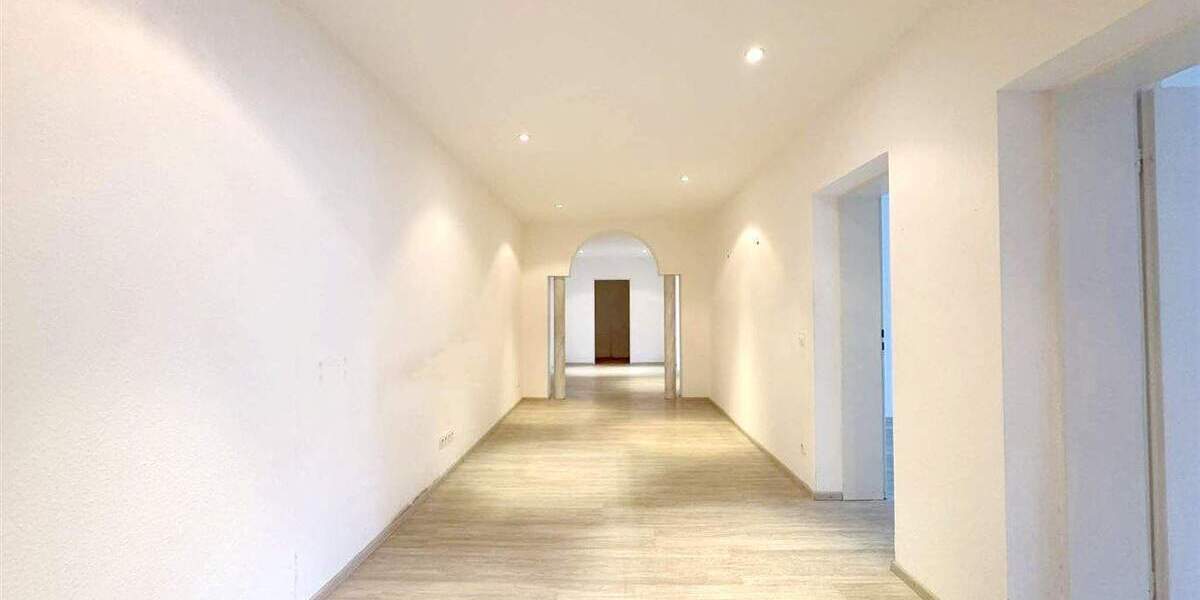 Gewerbeobjekt Garmisch-Partenkirchen Partenkirchen - 5 Zimmer, 146 m&sup2;, 1.990&euro; | Angebot:25703945