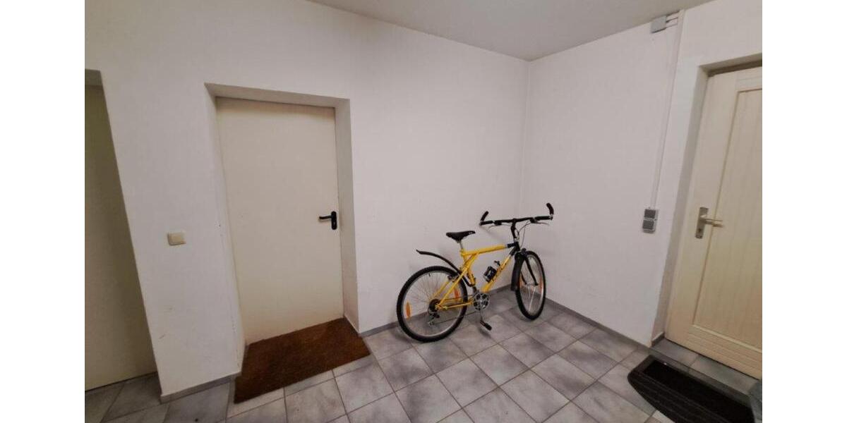 Erdgeschoßwohnung Deggendorf - 3 Zimmer, 84 m&sup2;, 830&euro; | Angebot:25868399