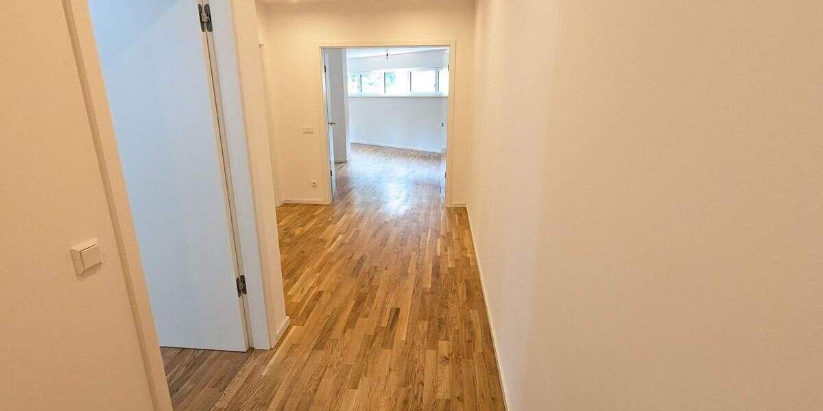 Etagenwohnung Leipzig Neustadt-Neuschönefeld - 2 Zimmer, 78 m&sup2;, 1.175&euro; | Angebot:25736603