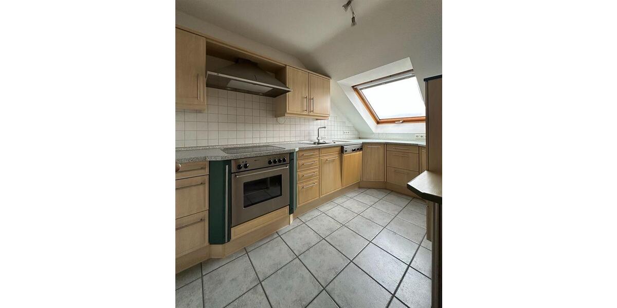 Helle 3-Zimmer Wohnung mit Balkon und Einbauküche zimmer