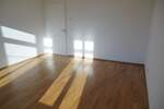 ZentrumOst - Tolle 2-Zi.-Whg., 2 Balkone, ParkettFuBoHeizg. und Lift! 2 zimmer