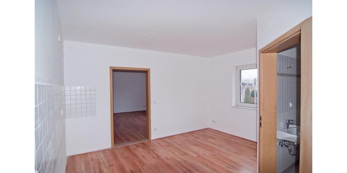 Etagenwohnung Zehdenick - 1 Zimmer, 42 m&sup2;, 300&euro; | Angebot:25646171