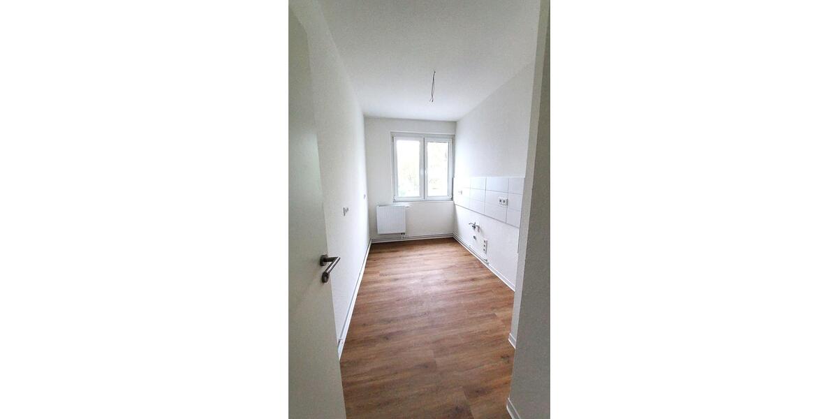 Etagenwohnung Genthin - 2 Zimmer, 49 m&sup2;, 345&euro; | Angebot:26562994