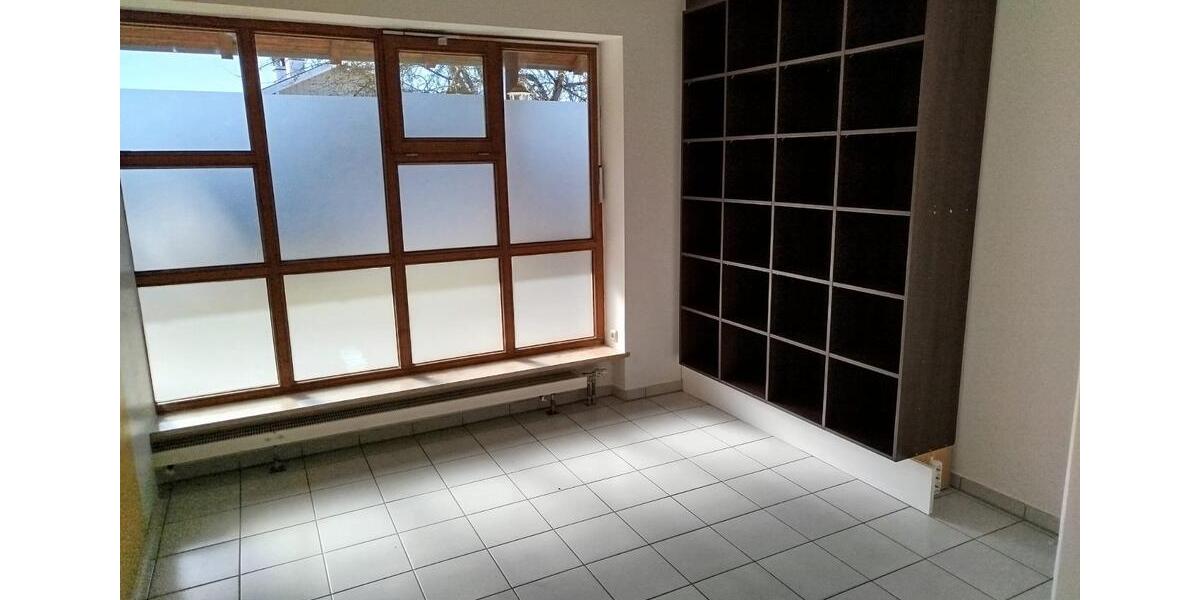 Gewerbeobjekt Massing - 750&euro; | Angebot:25275057