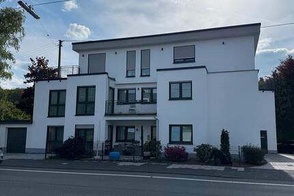 Wohnung Kreuztal - 2 Zimmer, 80 m&sup2;, 960&euro; | Angebot:25992733