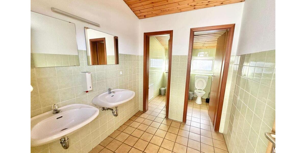 Gewerbeobjekt Tauberbischofsheim - 2.500&euro; | Angebot:25106216