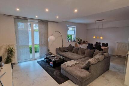 Wohnung Ronneburg - 2 Zimmer, 63 m&sup2;, 465&euro; | Angebot:24774698