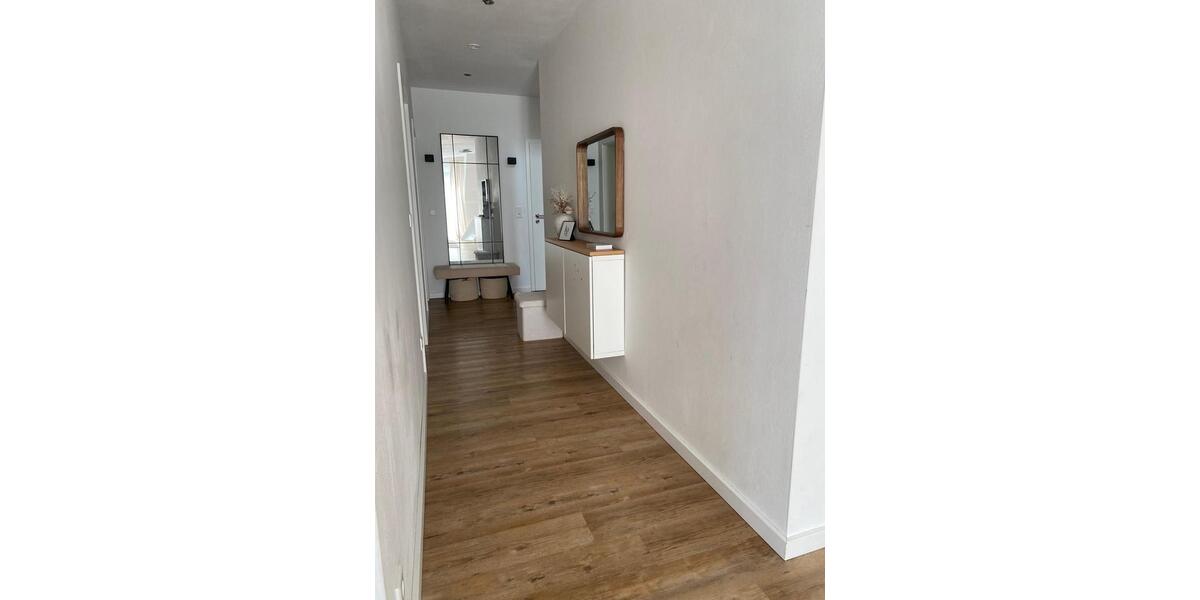 Etagenwohnung Herford - 5 Zimmer, 114 m&sup2;, 1.370&euro; | Angebot:26261256