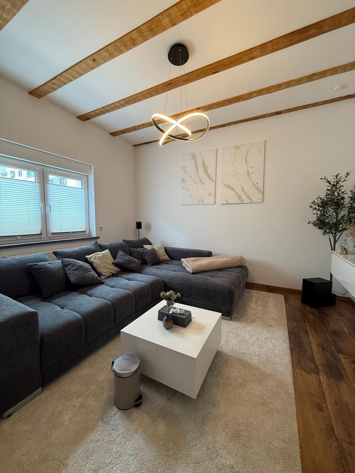Eigene Terrasse und kl. Privatgarten: 2-Zimmer-Wohnung, ab 01.11 zimmer