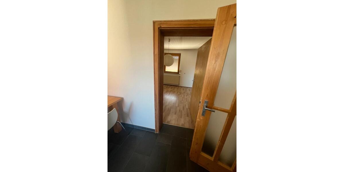 Etagenwohnung Maxhütte-Haidhof Haidhof - 2 Zimmer, 65 m&sup2;, 850&euro; | Angebot:26662940