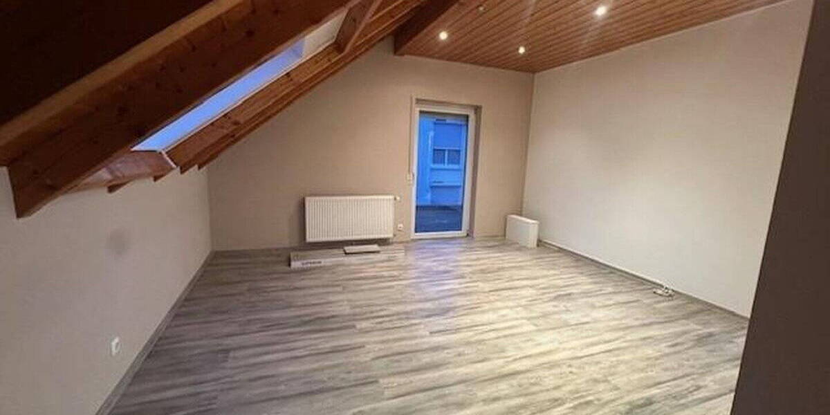 Doppelhaushälfte Wallertheim - 5 Zimmer, 180 m&sup2;, 1.650&euro; | Angebot:26048751