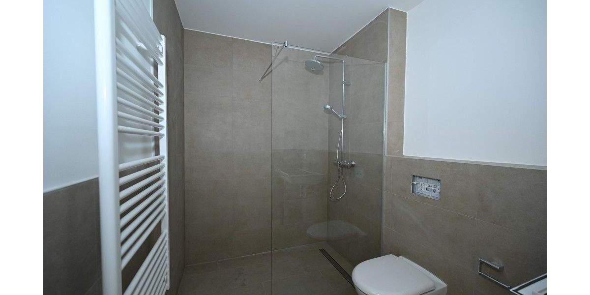 Etagenwohnung Seubersdorf - 4 Zimmer, 111 m&sup2;, 1.175&euro; | Angebot:25683097