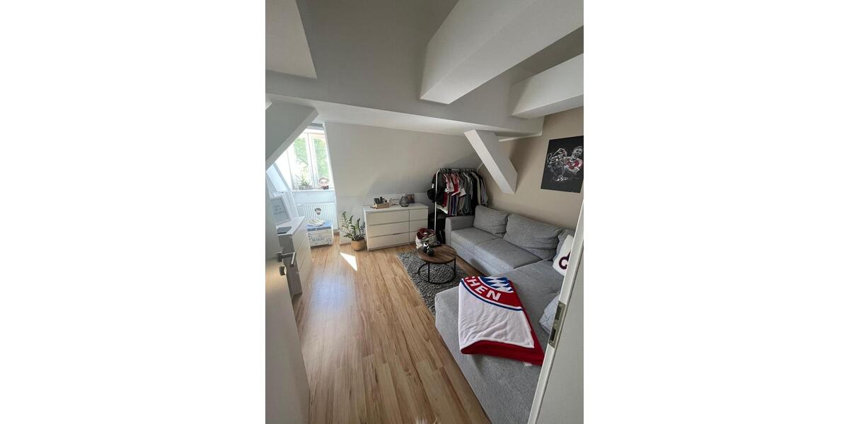 Dachgeschoßwohnung Neuruppin - 3 Zimmer, 112 m&sup2;, 1.150&euro; | Angebot:25261306