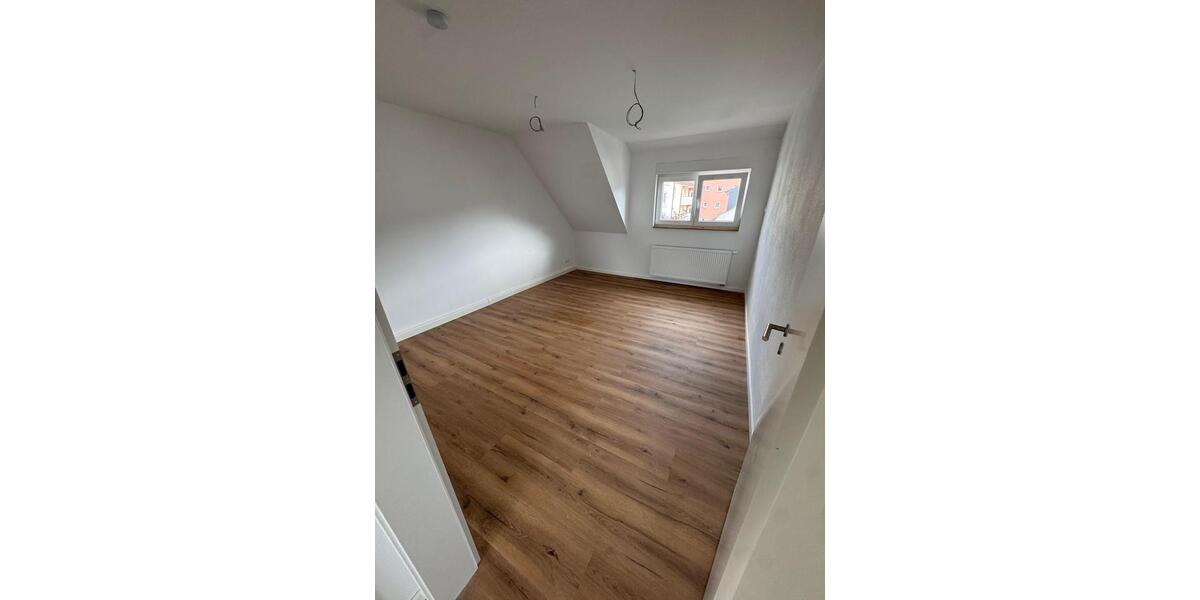 Dachgeschoßwohnung Bamberg Bamberg-Ost - 3 Zimmer, 61 m&sup2;, 910&euro; | Angebot:26644977