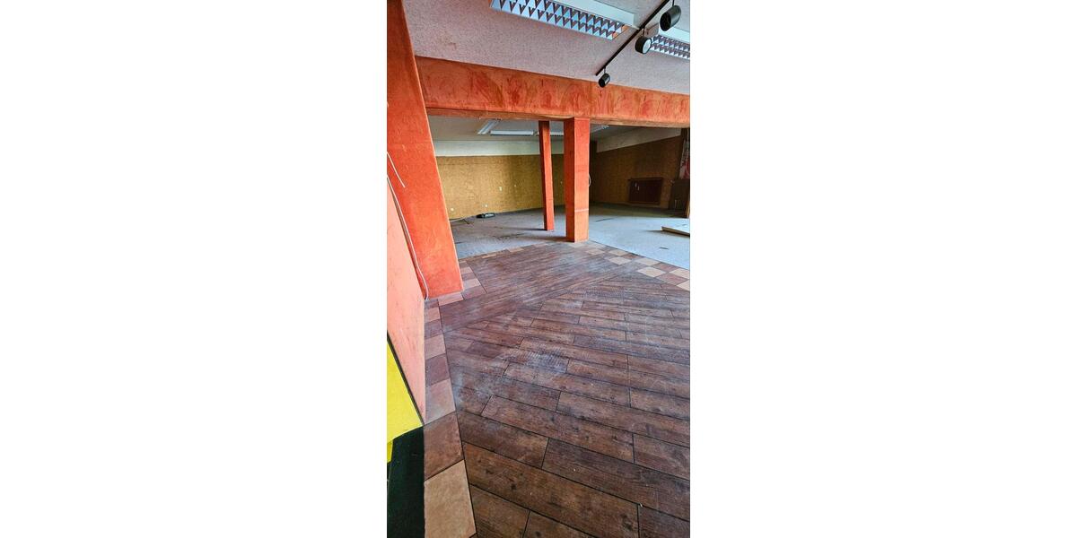 Halle zu vermieten in Springe zimmer