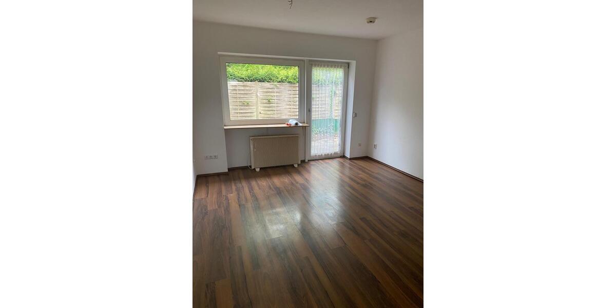Erdgeschoßwohnung Jade - 2 Zimmer, 50 m&sup2;, 380&euro; | Angebot:26675291