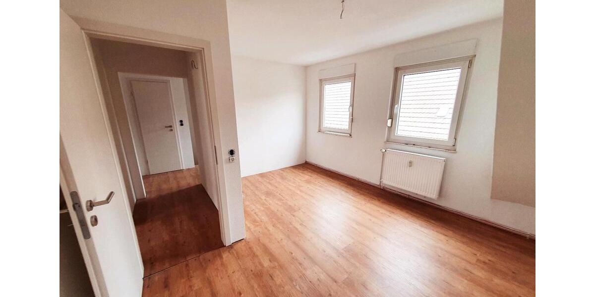 Maisonettenwohnung Neukirchen - 3.5 Zimmer, 90 m&sup2;, 590&euro; | Angebot:24753632