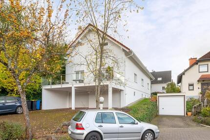 Schöne 2-Zimmer-Wohnung mit Balkon, Grün- & Blicklage von Privat. Am Schäfersberg-Niedernhausen 2 zimmer