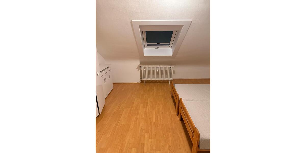 Dachgeschoßwohnung Titisee-Neustadt Neustadt - 3.5 Zimmer, 65 m&sup2;, 945&euro; | Angebot:26056924