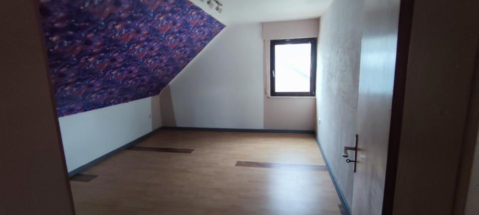 Dachgeschoßwohnung Brachttal - 2 Zimmer, 58 m&sup2;, 350&euro; | Angebot:26221077