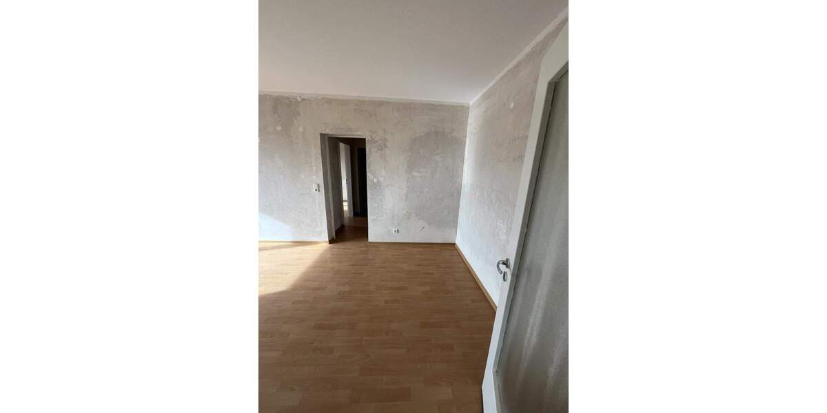 Wohnung mit Loggia und Weitblick ins Grüne. Neunkirchen, Am Wäldchen 6 2 zimmer