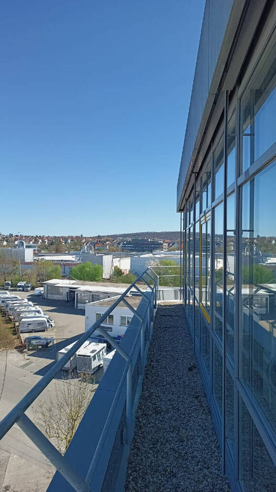 34m² Büroraum im PENTHOUSE - Coworking - Virtual Office - All-in-Miete