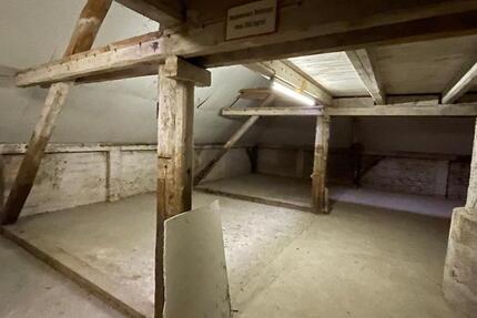 Lagerfläche in einer KalthalleScheune zimmer