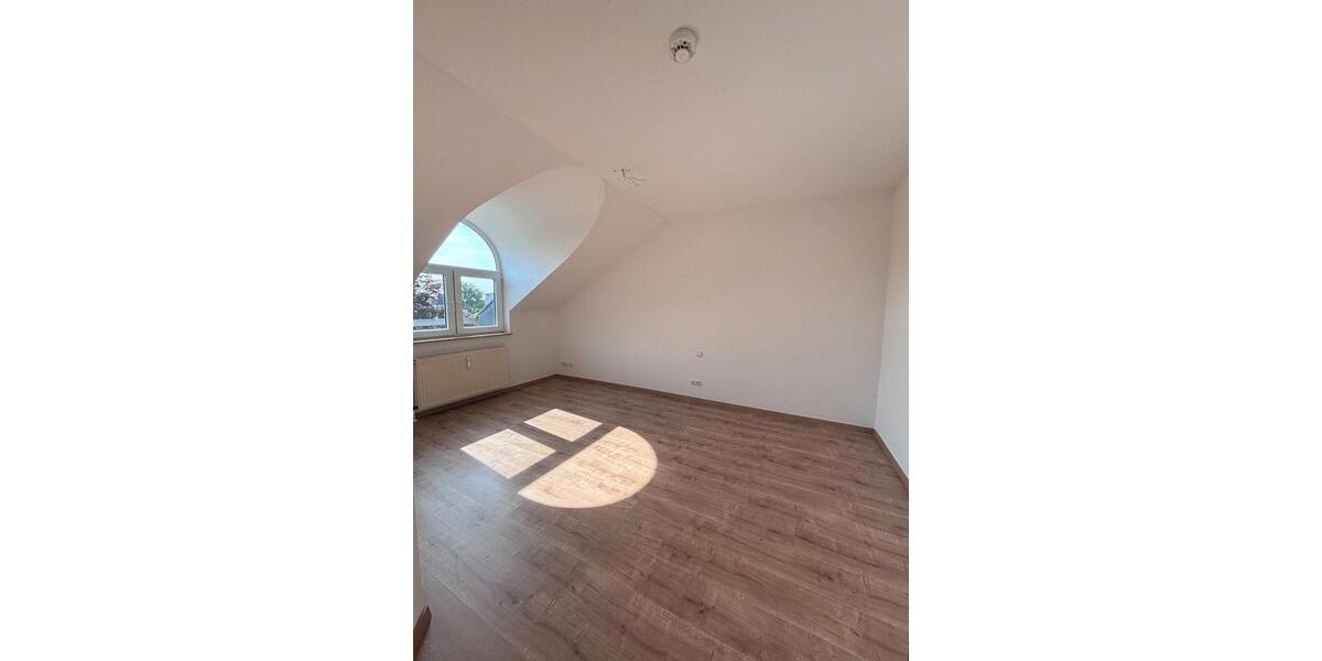 Dachgeschoßwohnung Wittenberge - 3 Zimmer, 75 m&sup2;, 603&euro; | Angebot:26677791