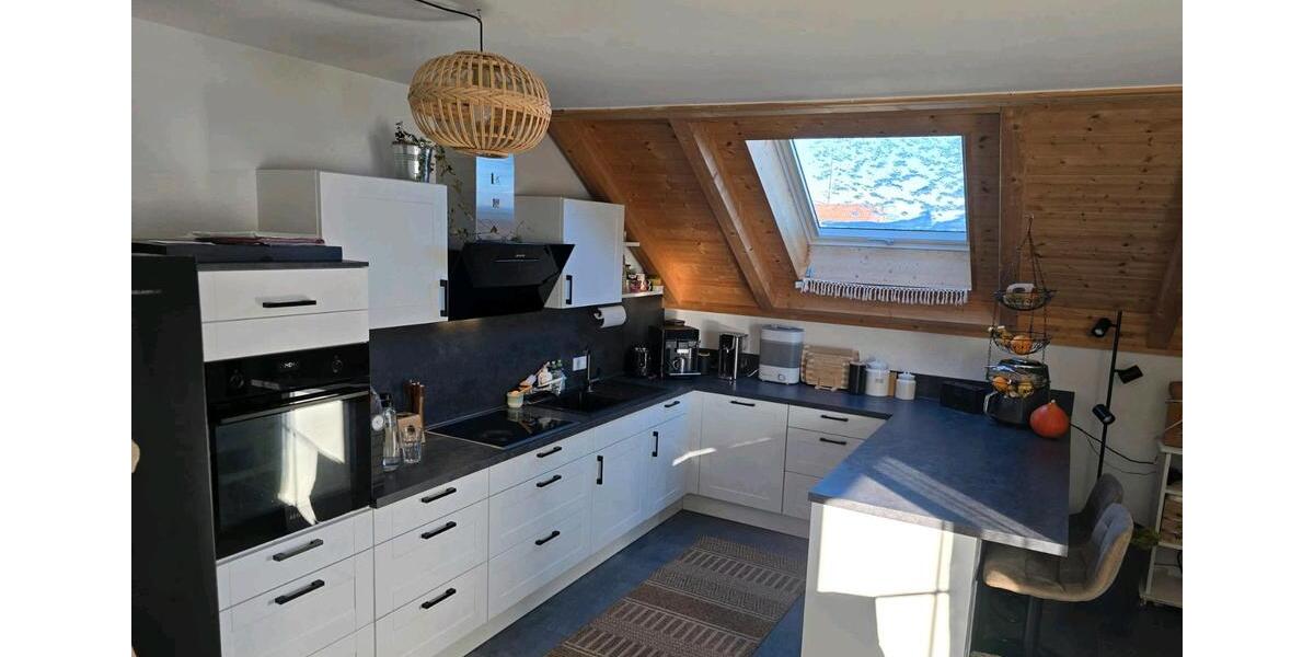 Wunderschöne Dachgeschosswohnung mit Galerie 2 zimmer