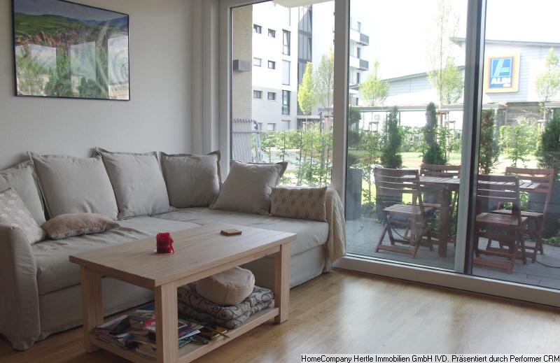 Hell & gemütlich möbliert mit sonniger Terrasse für 6-10 Monate in Merzhausen