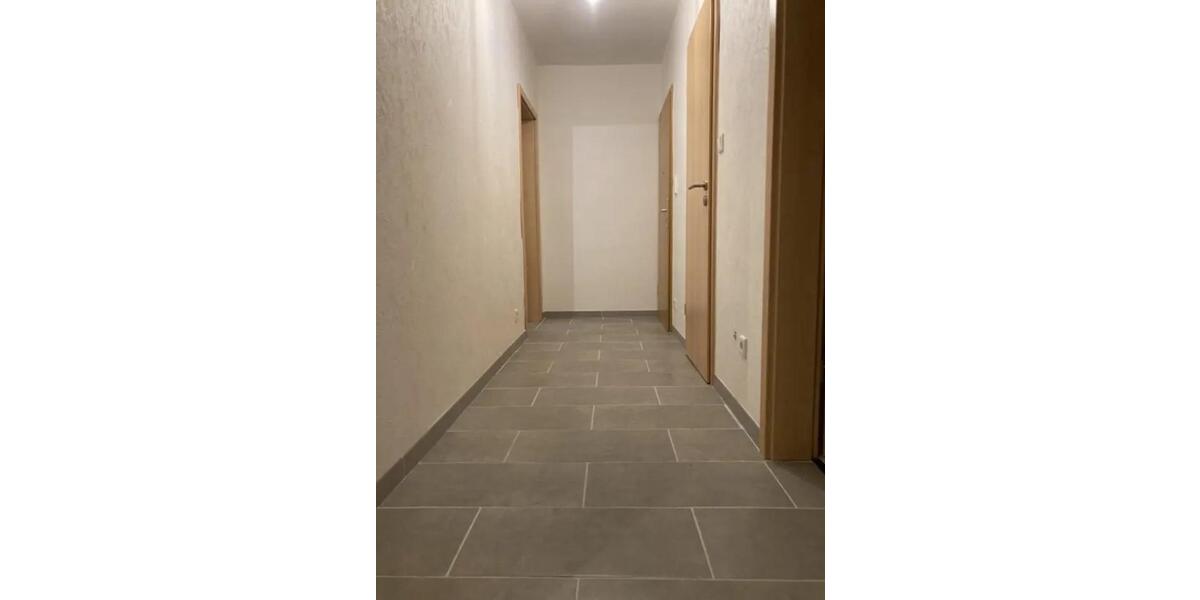 Charmante 2,5 Zimmer Dachgeschosswohnung - sofort bezugsfrei 2 zimmer